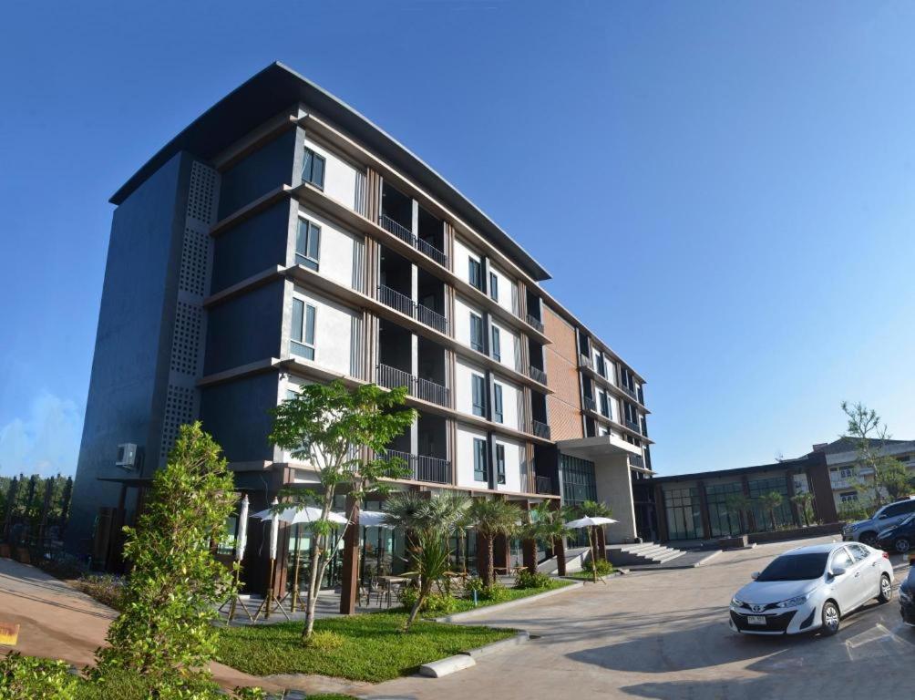 Boondara Boutique Hotel Nakhon Phanom Esterno foto