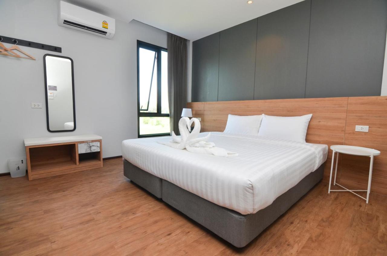 Boondara Boutique Hotel Nakhon Phanom Esterno foto
